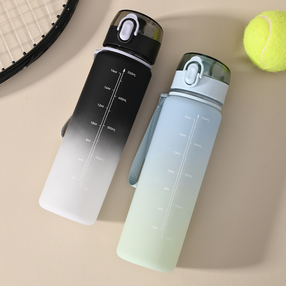DIYスポーツボトルカスタムロゴ名プリントプラスチックカップ - Outdoor Sport Name のレビューと価格