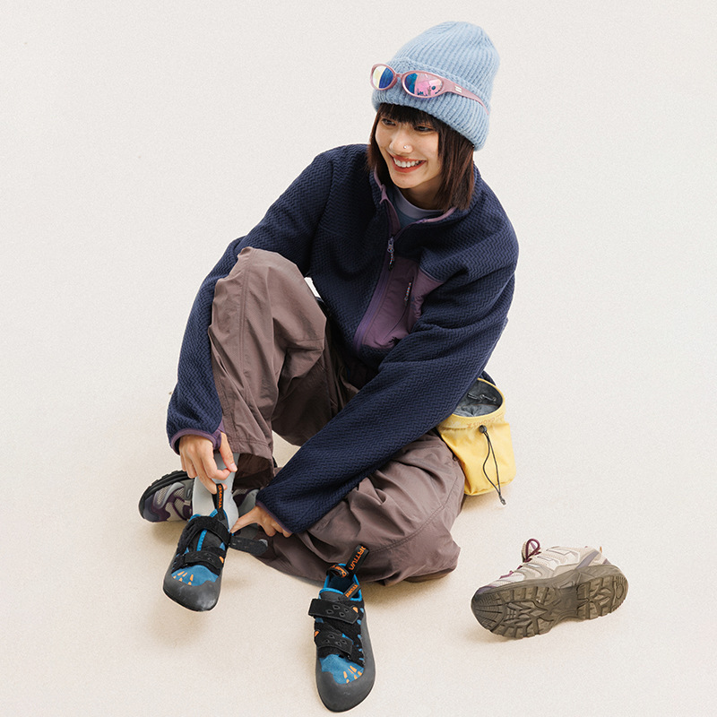 秋冬ポーラーフリース波状ストライプジャケット男性女性アウトド - Outdoor Sport Winter Jacket のレビューと価格